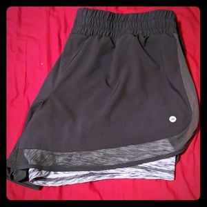 2 in 1 athletic shorts